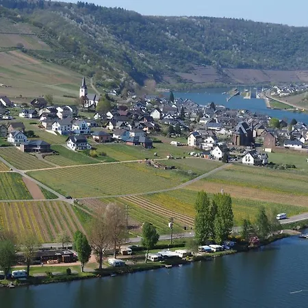 Apartamento Gaestehaus Preuss Ellenz-Poltersdorf